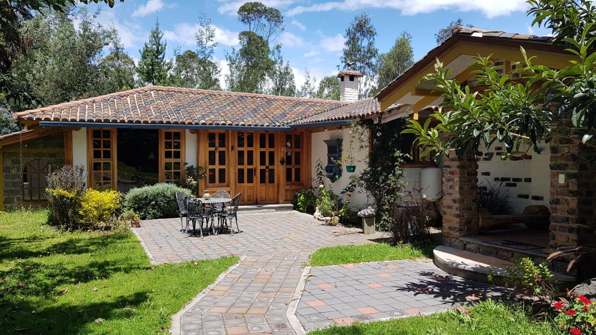 Hacienda Jimenita Wildlife Reserve Puembo Exterior foto